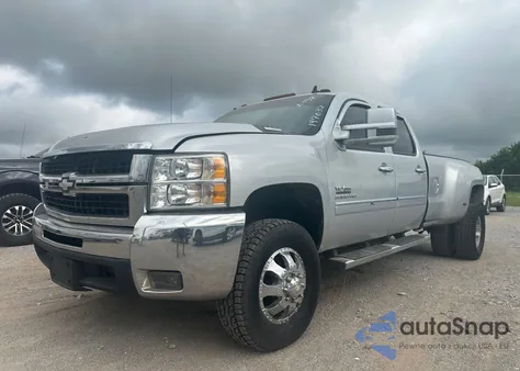 2007 Chevrolet Silverado K3500 z USA, uszkodzony, nr VIN 1GCJK33637F561252